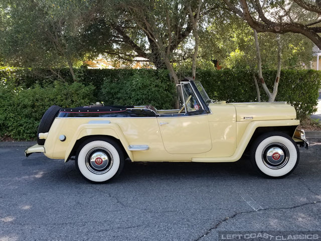 1949-willys-jeepster-150.jpg