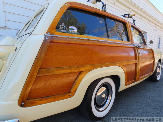 1950-ford-woody-wagon-096.jpg