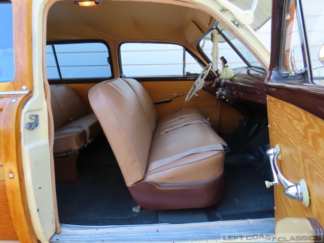 1950-ford-woody-wagon-147.jpg