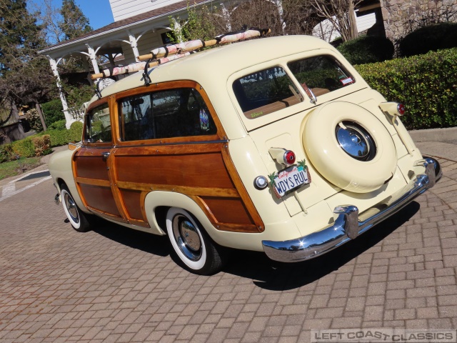 1950-ford-woody-wagon-206.jpg