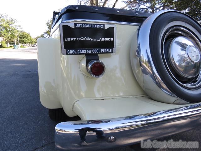 1950-willys-overland-jeepster-081.jpg