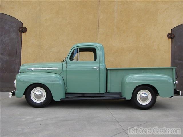 1951-ford-f1-pickup-019.jpg