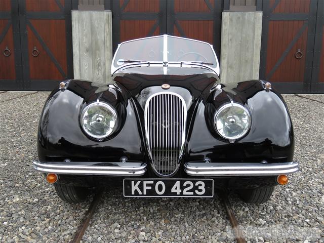 1952-jaguar-xk120-ots-001.jpg