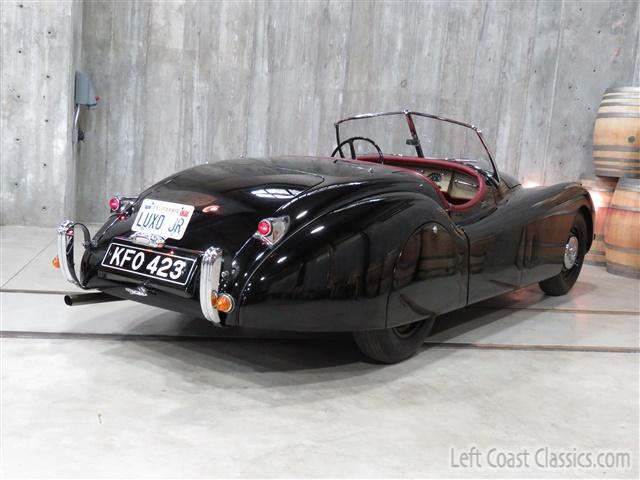 1952-jaguar-xk120-ots-076.jpg