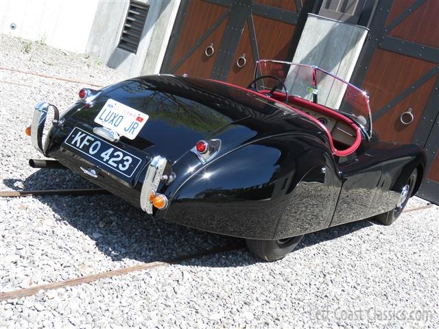 1952-jaguar-xk120-ots-082.jpg