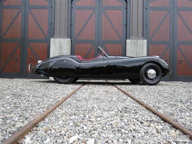 1952-jaguar-xk120-ots-085.jpg