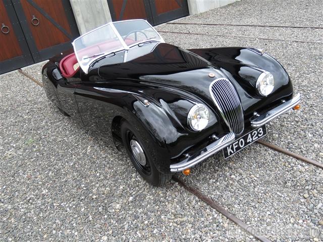 1952-jaguar-xk120-ots-097.jpg