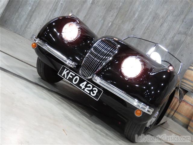 1952-jaguar-xk120-ots-128.jpg