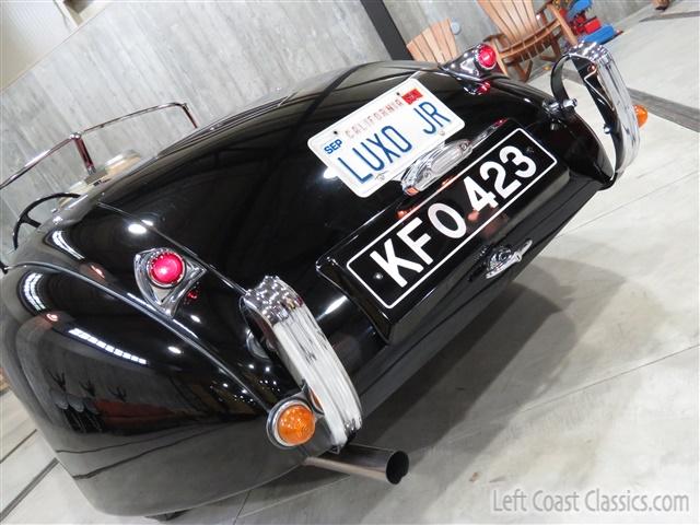 1952-jaguar-xk120-ots-146.jpg