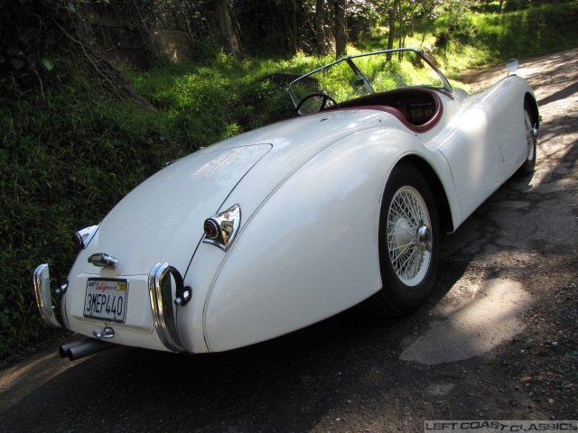 1952-jaguar-xk120-ots-007.jpg