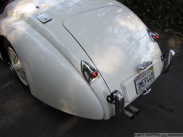 1952-jaguar-xk120-ots-023.jpg