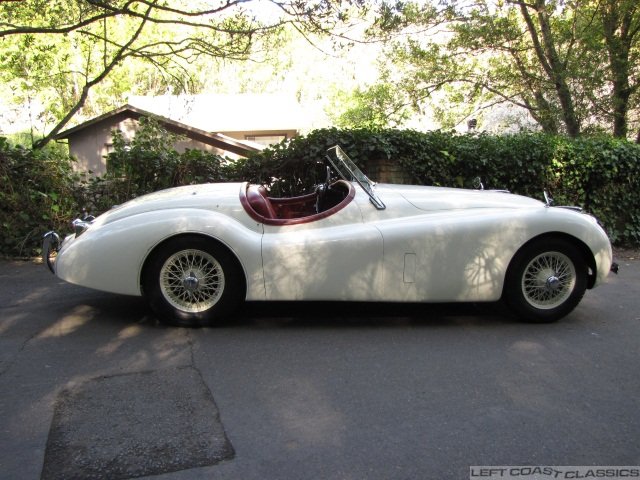 1952-jaguar-xk120-ots-048.jpg