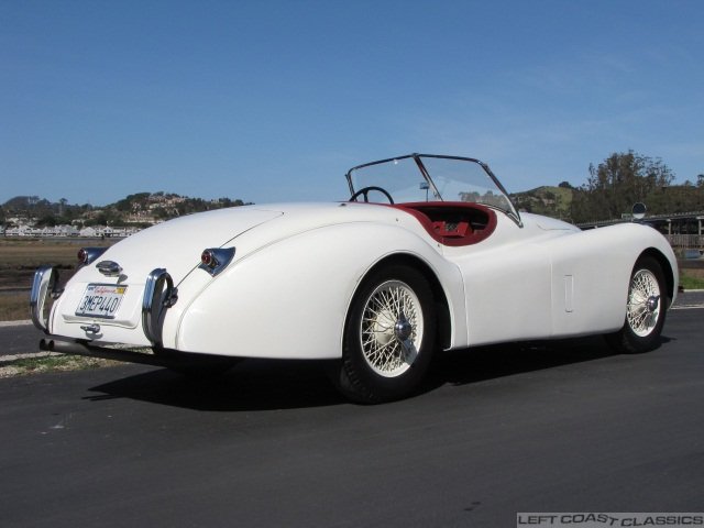 1952-jaguar-xk120-ots-060.jpg