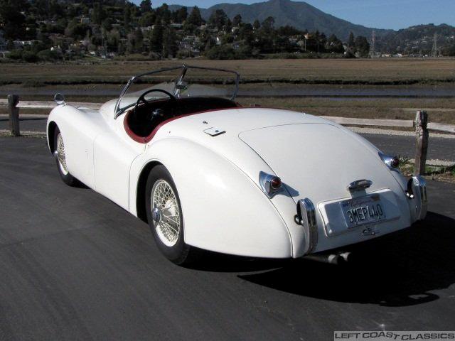 1952-jaguar-xk120-ots-072.jpg