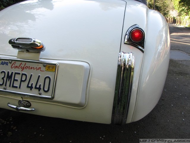 1952-jaguar-xk120-ots-102.jpg