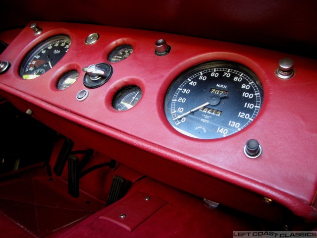 1952-jaguar-xk120-ots-074.jpg