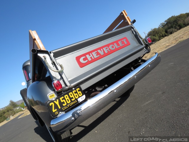 1953-chevrolet-3100-pickup-055.jpg