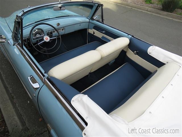 1953-ford-sunliner-convertible-192.jpg