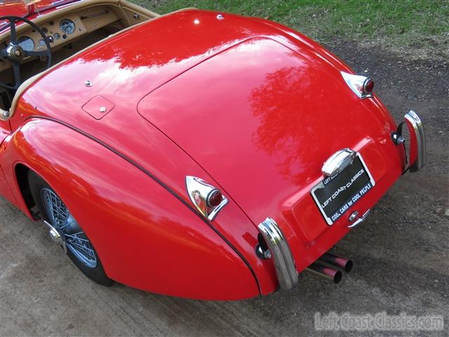 1953-jaguar-xk-120-129.jpg