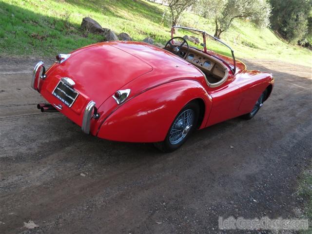 1953-jaguar-xk-120-238.jpg