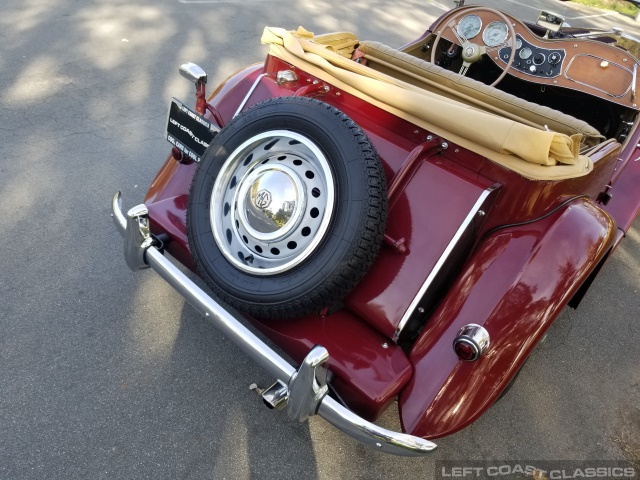 1953-mg-td-roadster-086.jpg