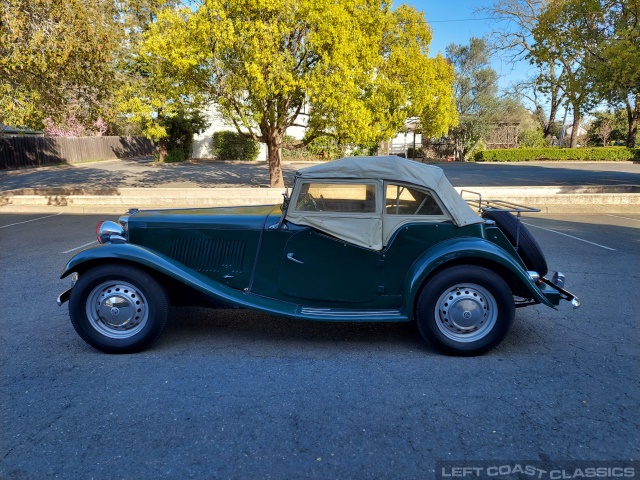 1953-mg-td-roadster-009.jpg