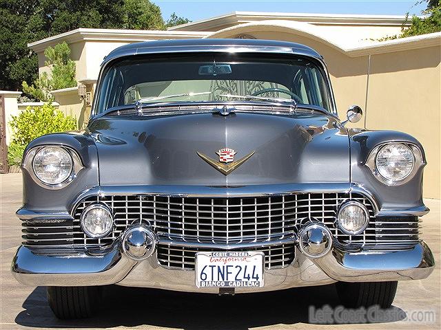 1954-cadillac-fleetwood-003.jpg