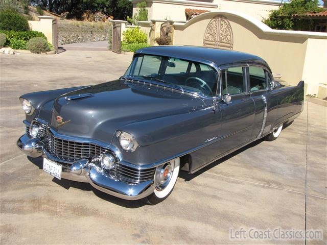 1954-cadillac-fleetwood-008.jpg