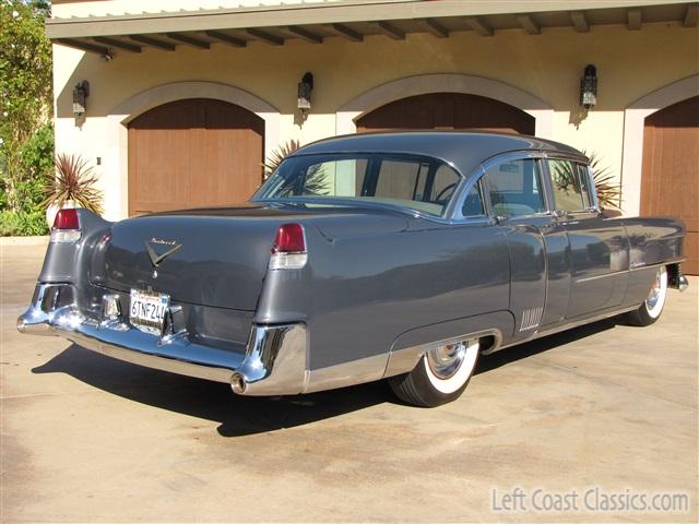 1954-cadillac-fleetwood-029.jpg