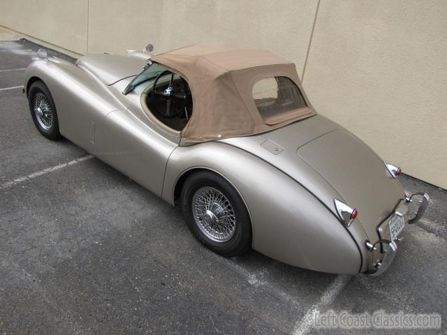 1954-jaguar-xk-120-683.jpg