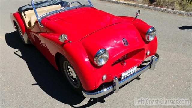 1954-triumph-tr2-roadster-210.jpg