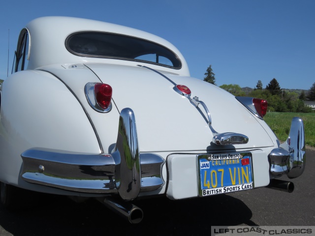 1955-jaguar-xk140-069.jpg