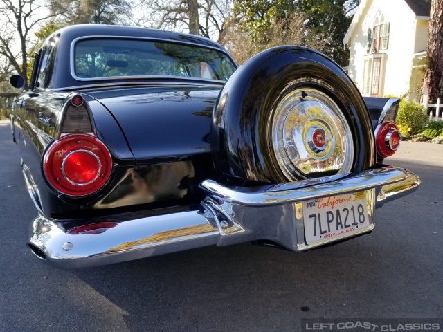 1956-ford-thunderbird-053.jpg