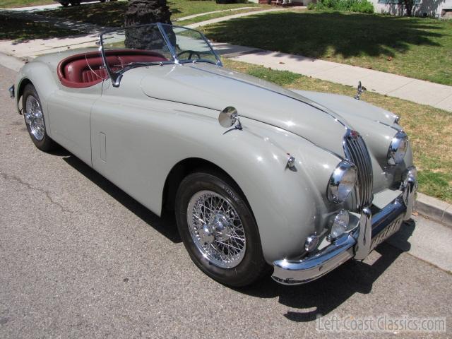 1956-jaguar-xk140-se-768.jpg