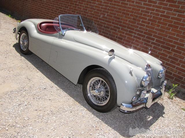 1956-jaguar-xk140-se-777.jpg