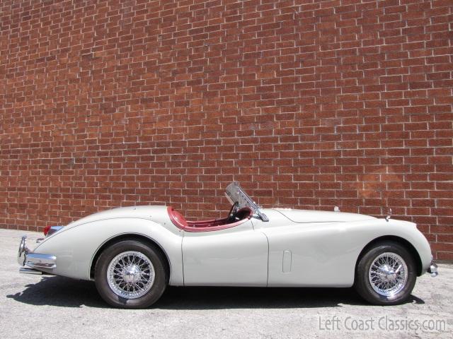 1956-jaguar-xk140-se-786.jpg