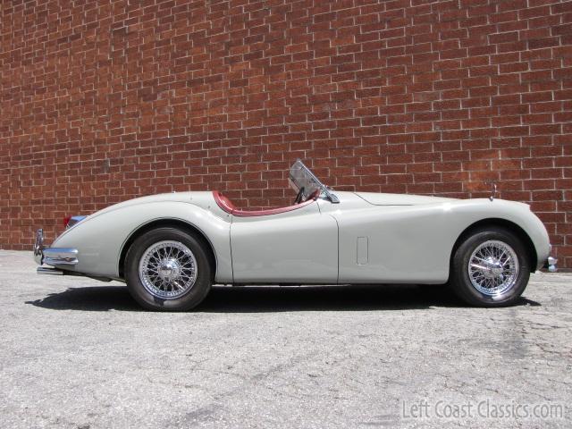 1956-jaguar-xk140-se-795.jpg