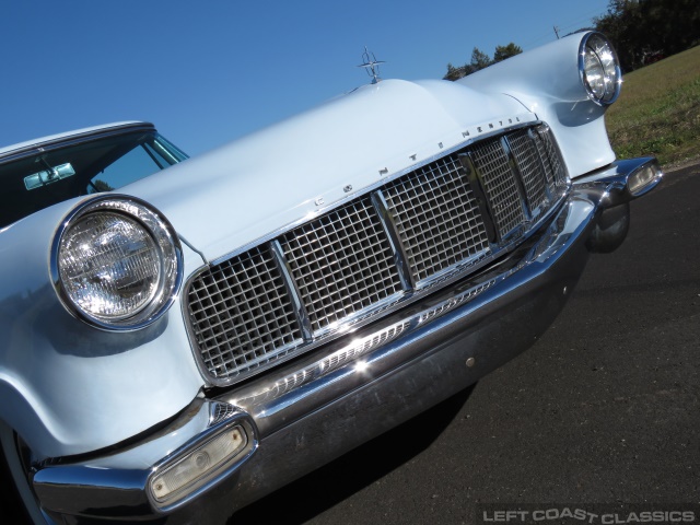 1956-lincoln-continental-031.jpg