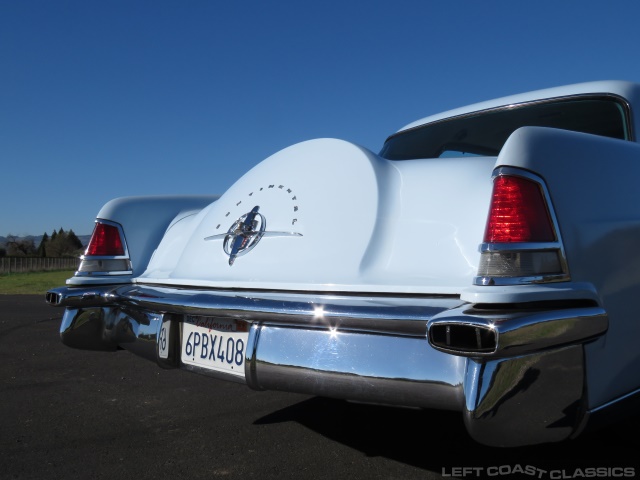 1956-lincoln-continental-038.jpg