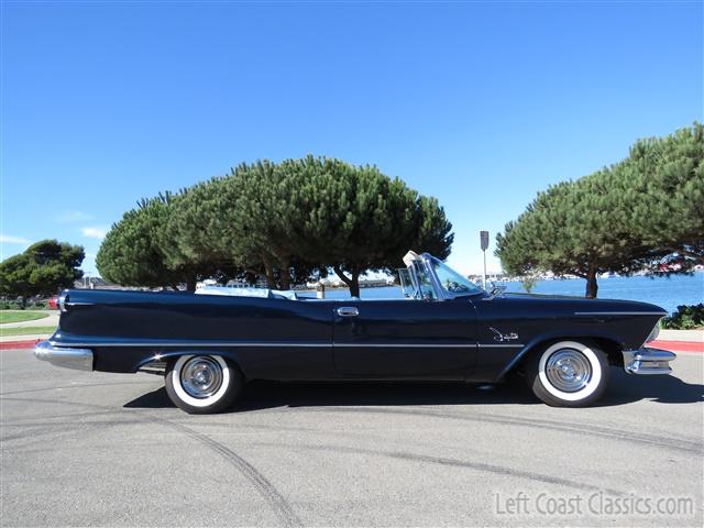 1957-chrysler-imperial-convertible-031.jpg