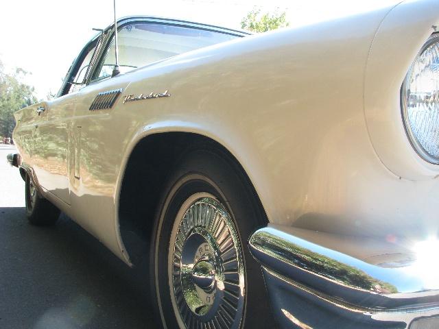 1957-t-bird-9470.jpg