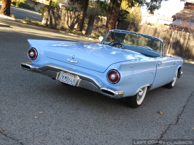 1957-ford-thunderbird-blue-026.jpg