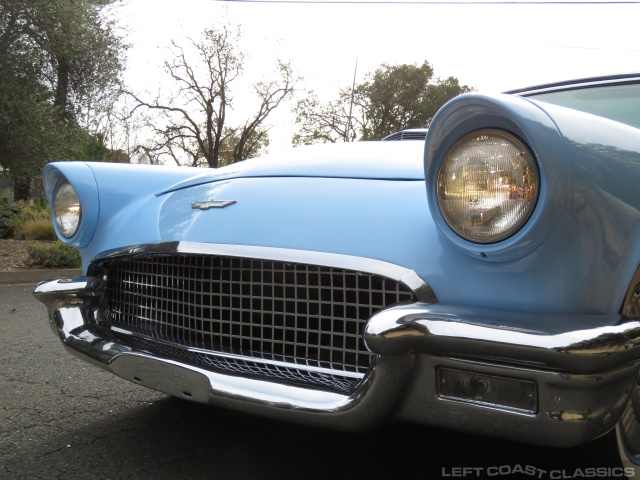 1957-ford-thunderbird-blue-041.jpg