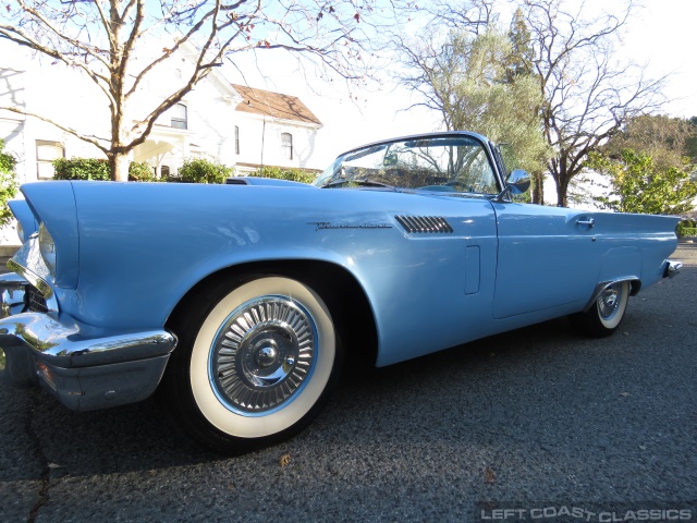 1957-ford-thunderbird-blue-055.jpg