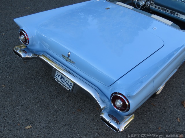 1957-ford-thunderbird-blue-070.jpg