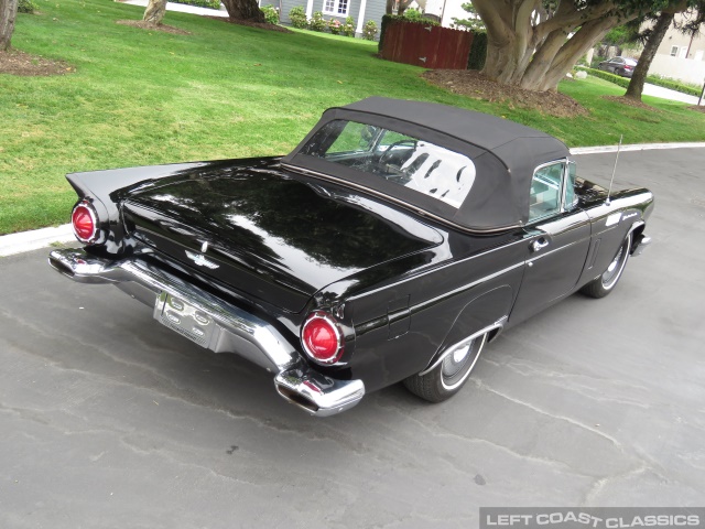 1957-ford-thunderbird-020.jpg