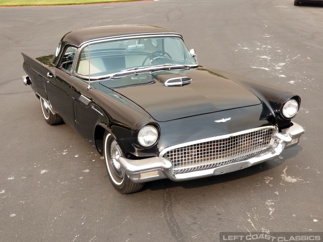 1957-ford-thunderbird-037.jpg