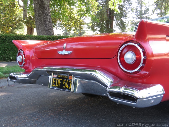 1957-ford-thunderbird-red-057.jpg