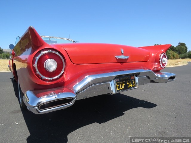 1957-ford-thunderbird-red-058.jpg