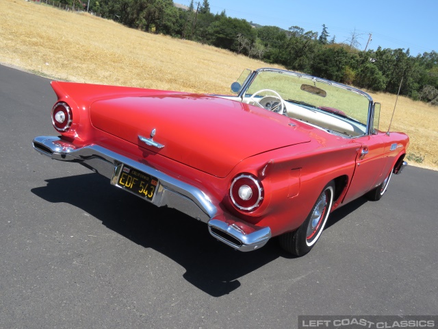 1957-ford-thunderbird-red-201.jpg